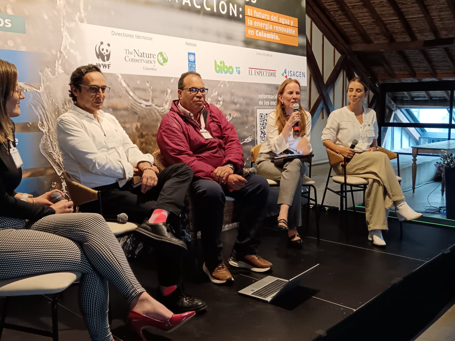 Encuentro por el Agua y la Energía Renovable