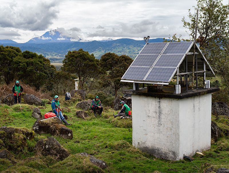 Instalación cenizometros Puracé