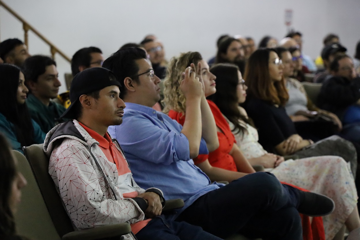 Participantes de la charla “Fósiles fantásticos y dónde encontrarlos: nuevos hallazgos del período Cretácico en Colombia”.