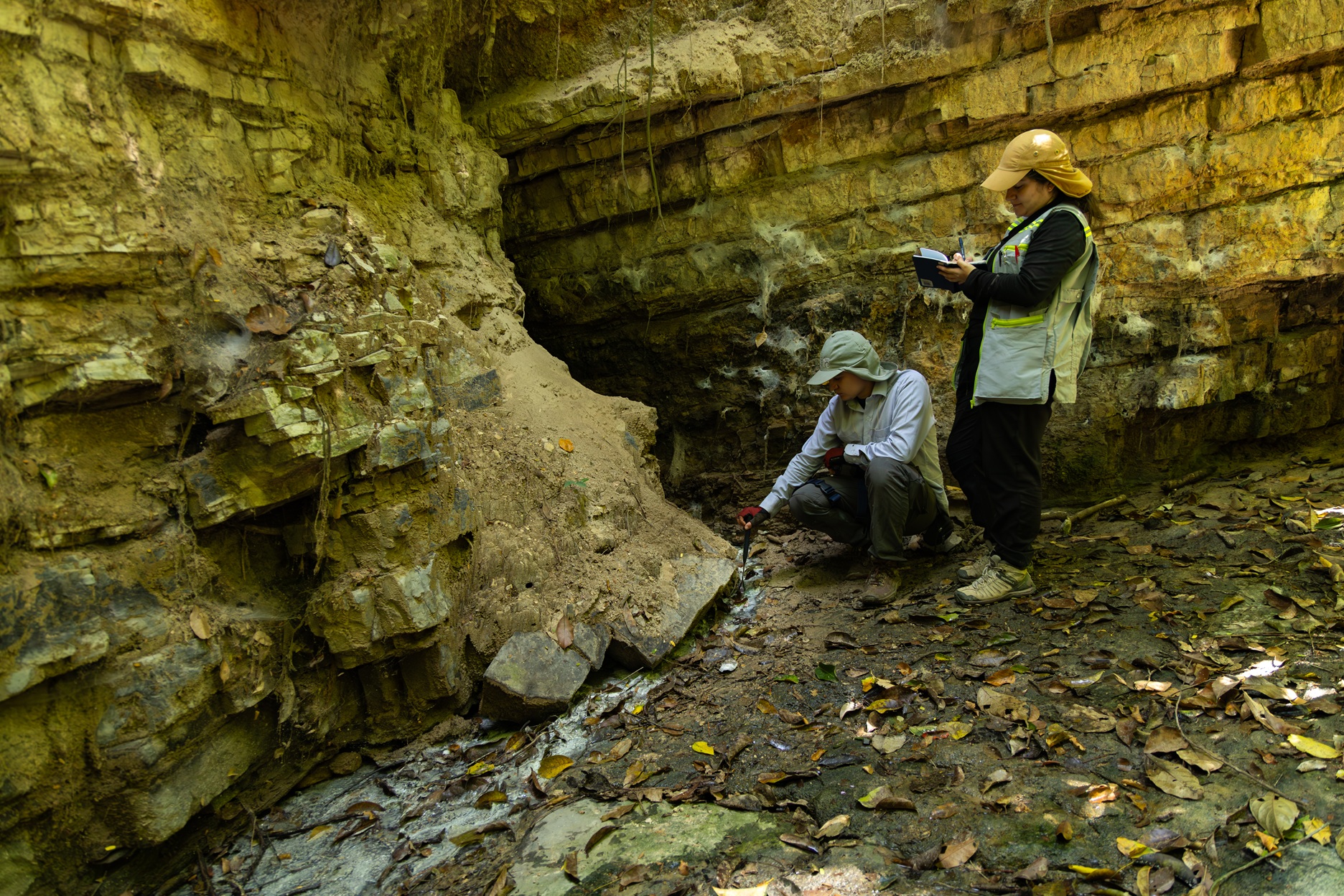 Colombia da un paso histórico en el ordenamiento del territorio alrededor del agua con nueva Guía para proteger los acuíferos
