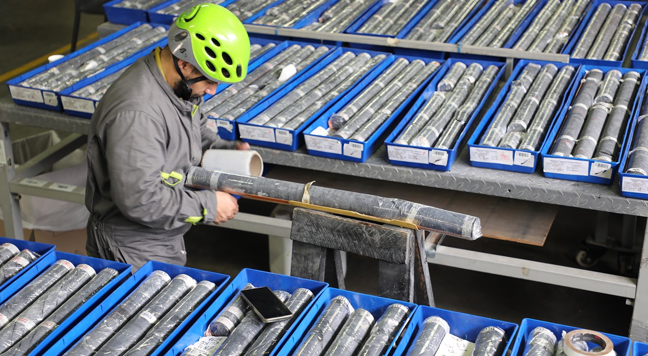 Preservación muestras de núcleo para ser almacenadas.