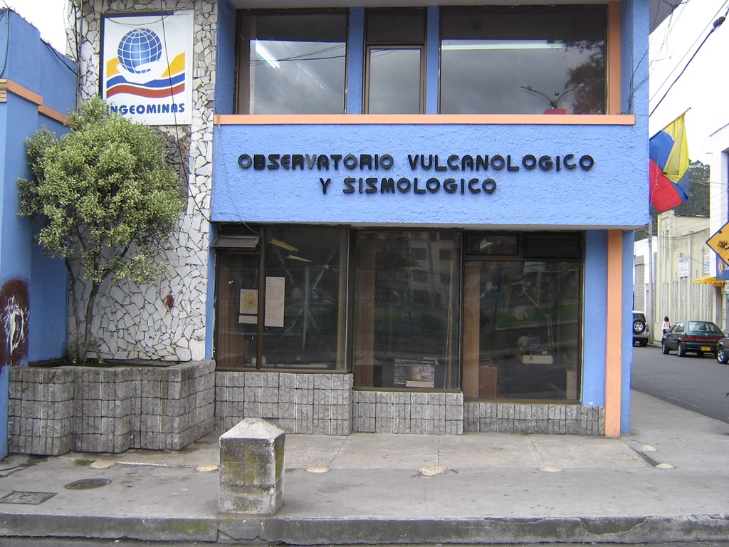 Sede del observatorio en el sector Parque Infantil (Pasto) en 2005, cuando el Servicio Geológico Colombiano aún era Ingeominas. 