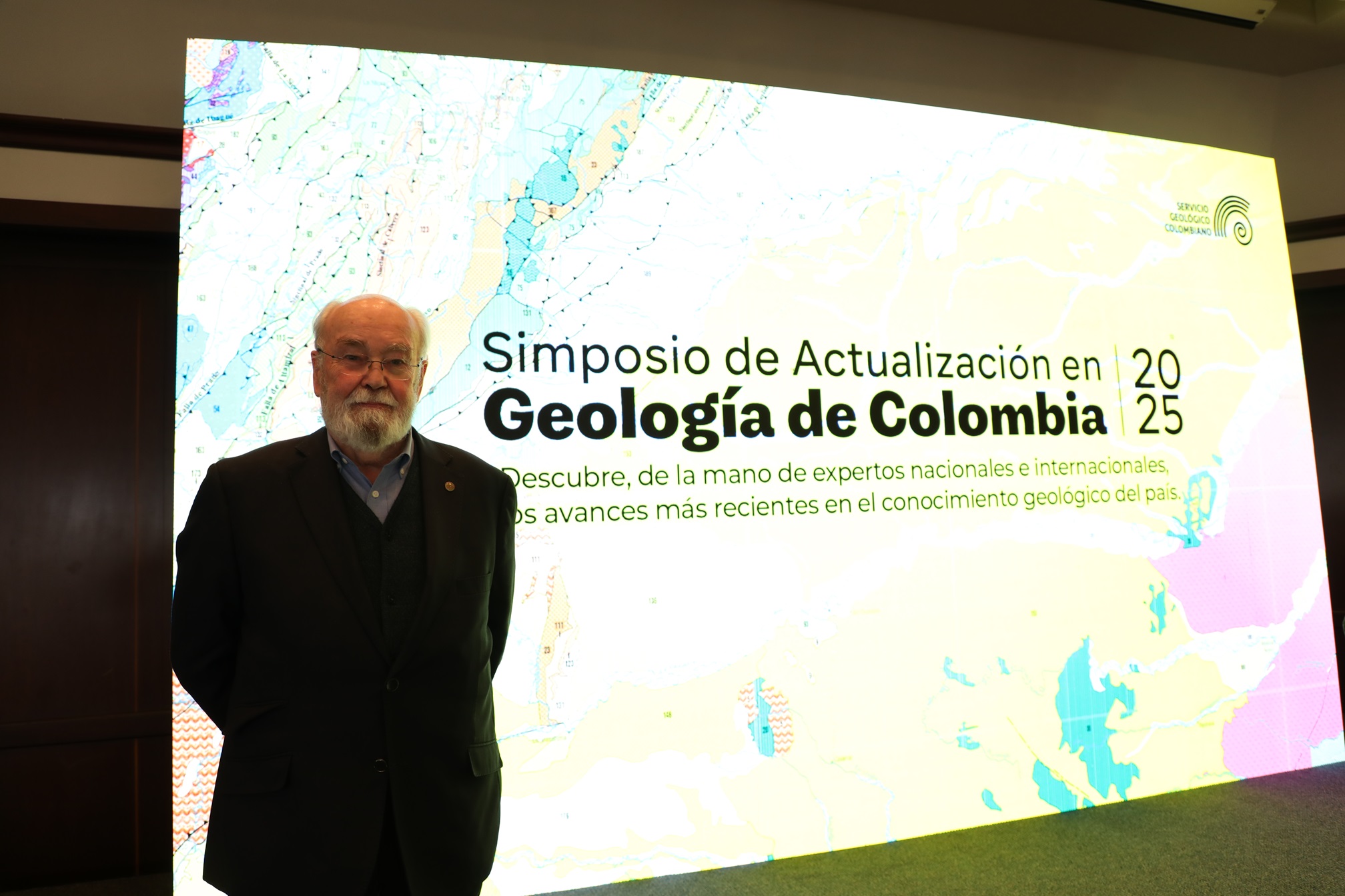 Geólogo argentino Víctor A. Ramos (Universidad de Buenos Aires)