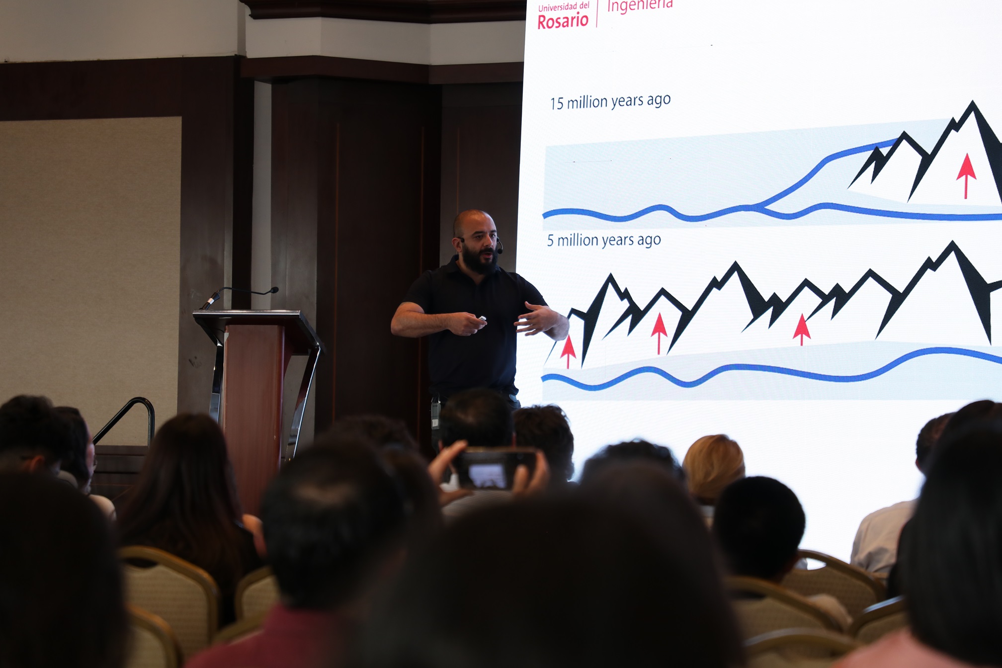 Profesor Nicolás Pérez, de Weber State University (EE. UU)