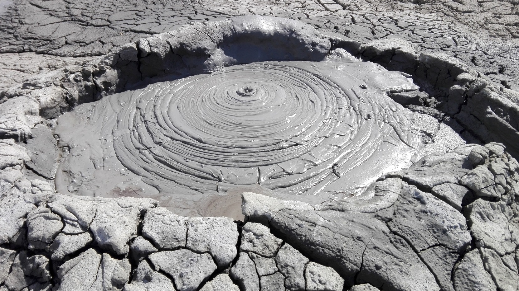 Uno de los proyectos futuros del SGC es la instalación de una red de monitoreo para algunos de los volcanes de lodo del Caribe c