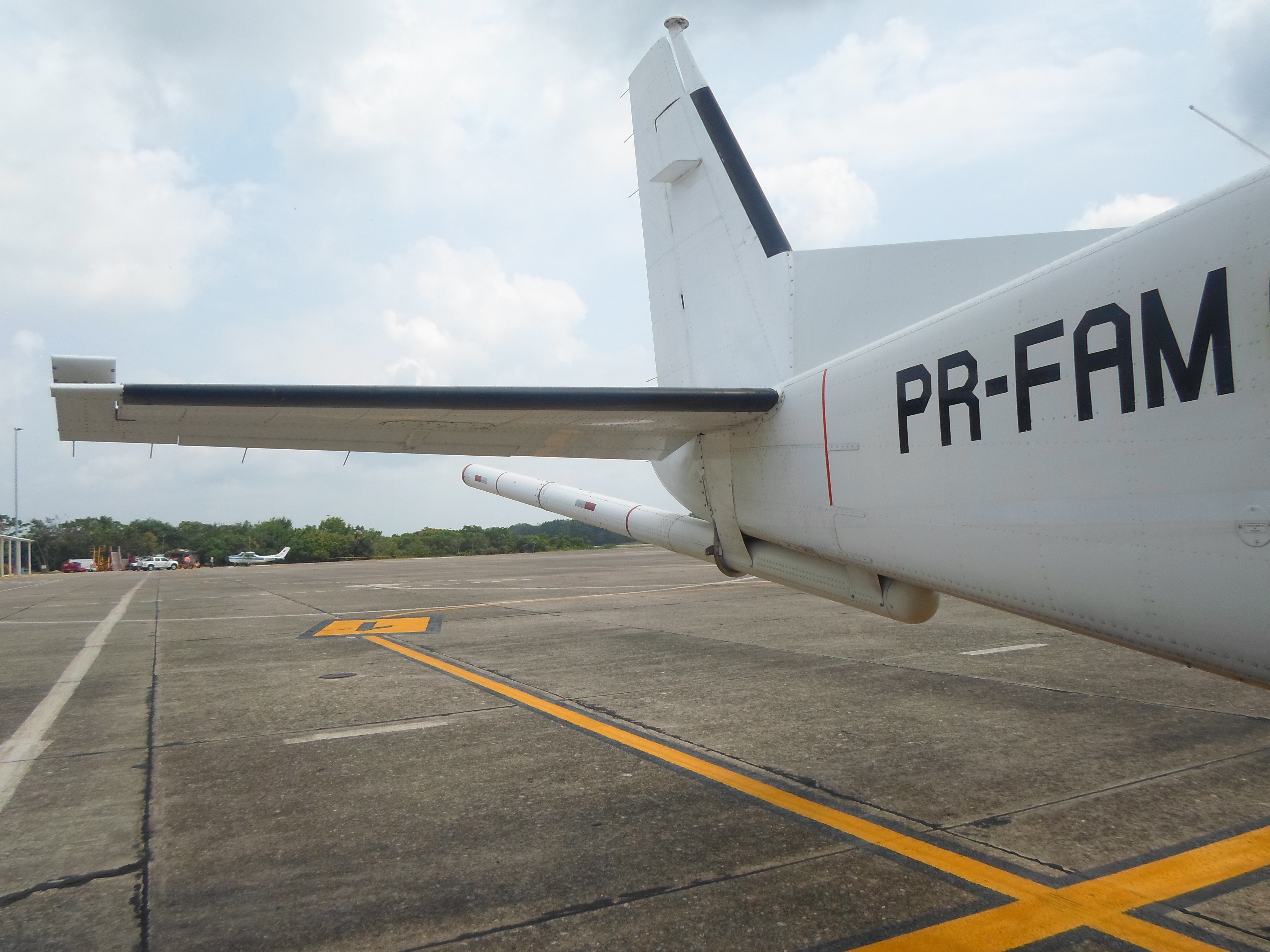 Aeronave PR-FAM para adquisición de información